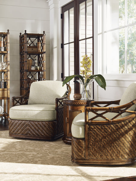 Diamond Cove Swivel Chair