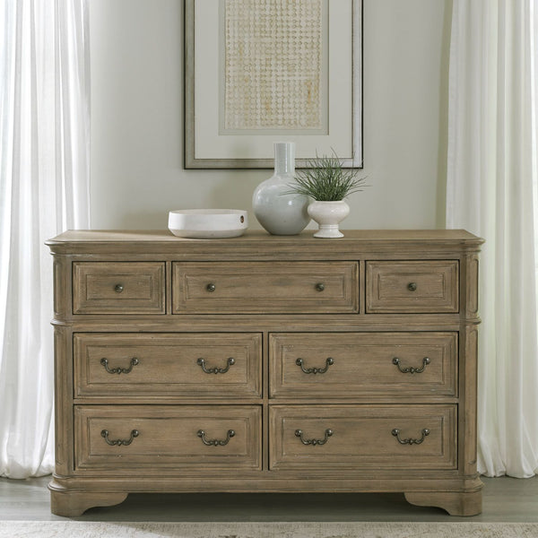 Magnolia Manor 7 Drawer Dresser