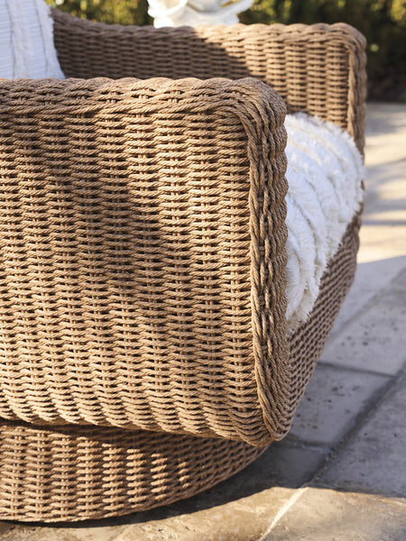 Swivel Lounge Chair