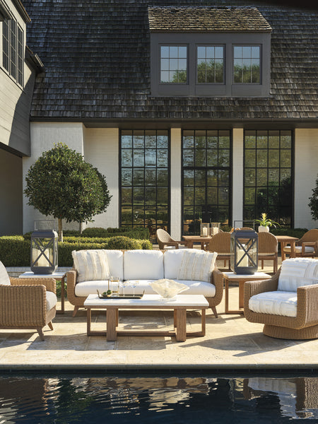 Swivel Lounge Chair