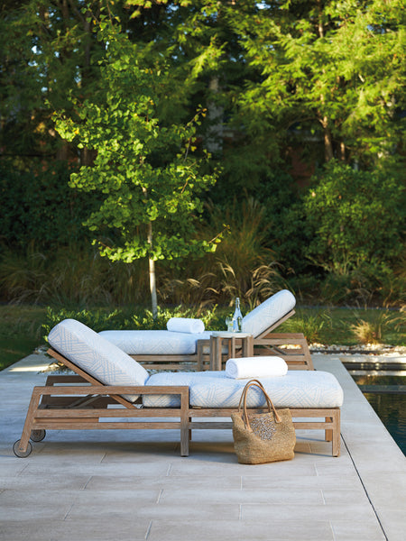 Chaise Lounge
