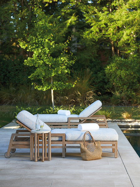 Chaise Lounge