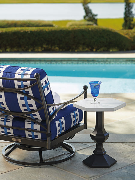 Swivel Lounge Chair