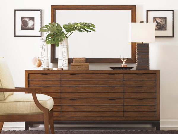 Oceania Dresser