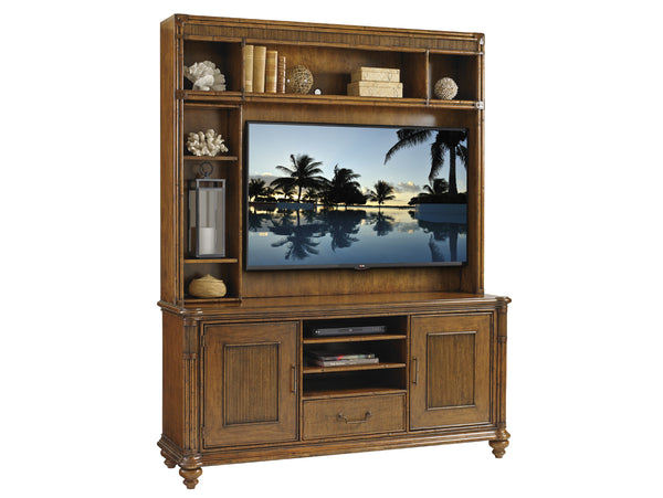 Pelican Cay Entertainment Deck