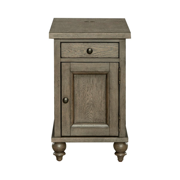 Americana Farmhouse Chair Side Table