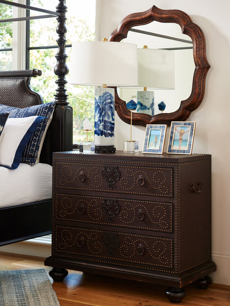 Tortola Chest