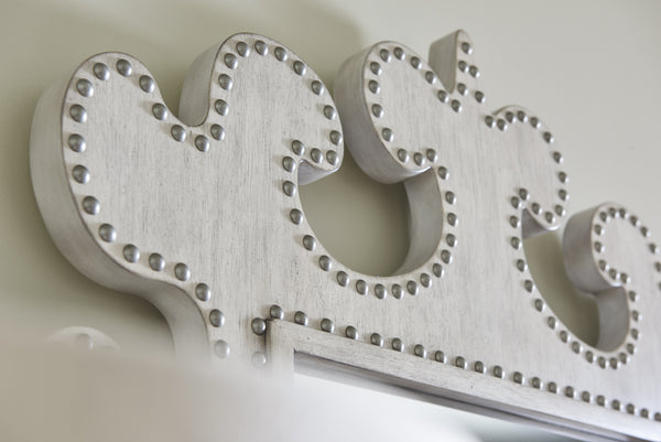 Hempstead Vertical Mirror