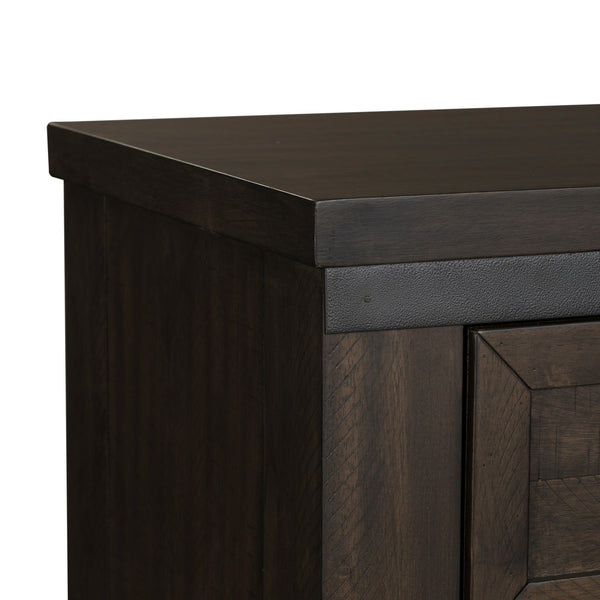 Thornwood Hills 5 Drawer Chest - 759-BR41