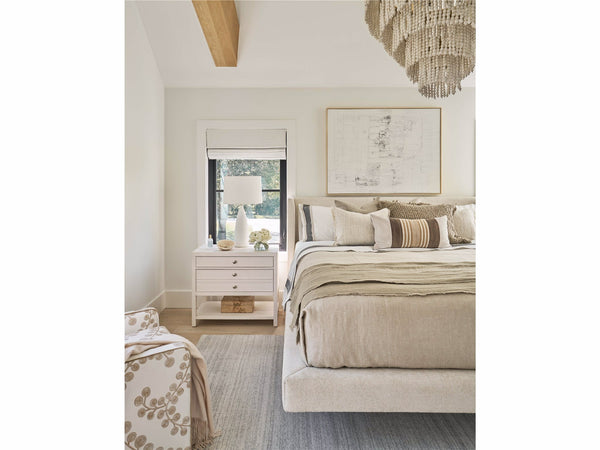 Sainte-Ann Upholstered Bed Queen
