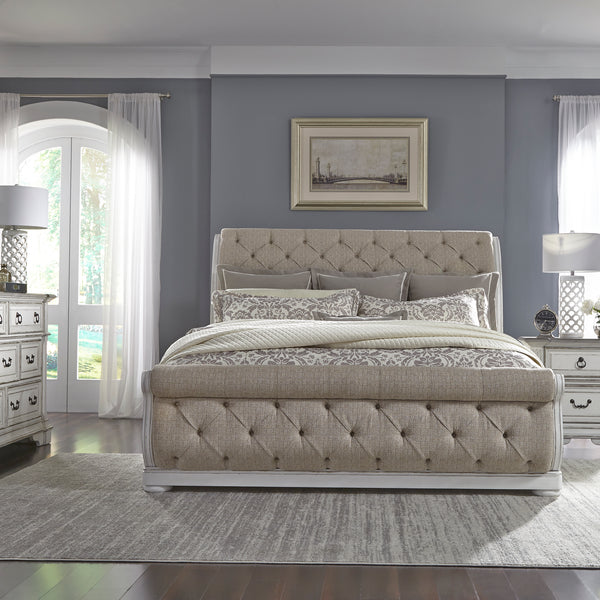 Liberty Furniture 520-BR-QUSLDMN Queen Uph Sleigh Bed, Dresser & Mirror, Night Stand