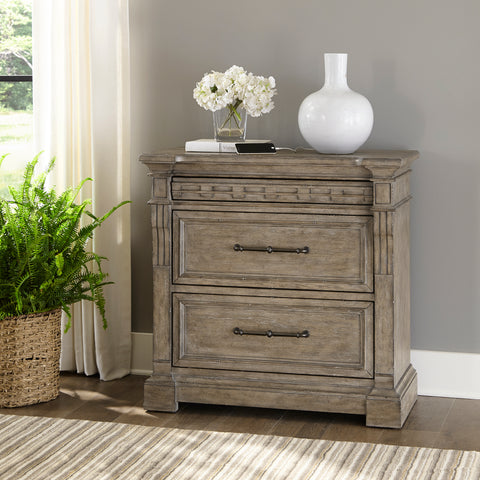 Liberty Furniture 711-BR62 Bedside Chest w/ Charging Station