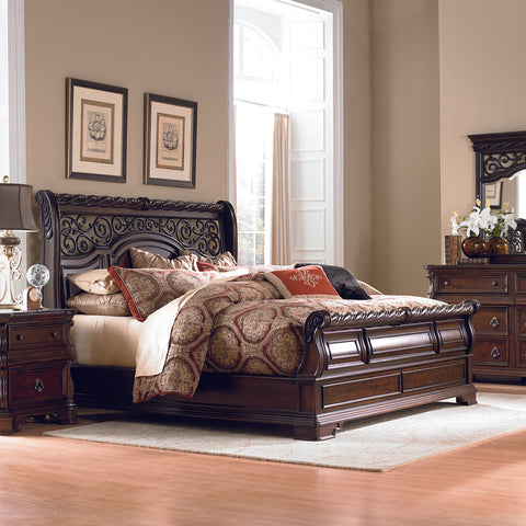 Liberty Furniture 575-BR-QSL Queen Sleigh Bed