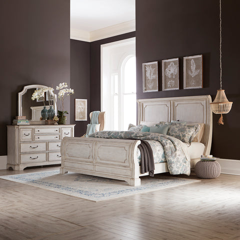 Liberty Furniture 455W-BR-QSLDM Queen Sleigh Bed, Dresser & Mirror