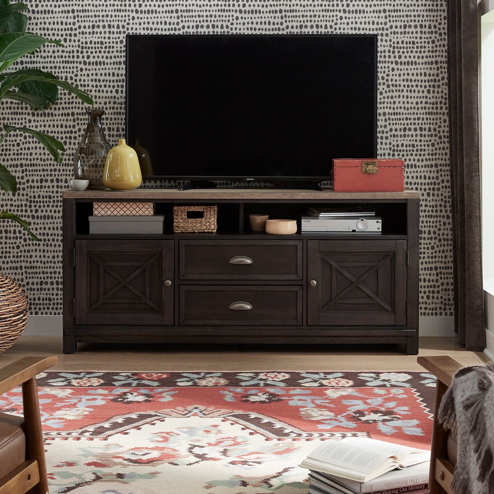 Liberty Furniture 422-TV66 Entertainment TV Stand