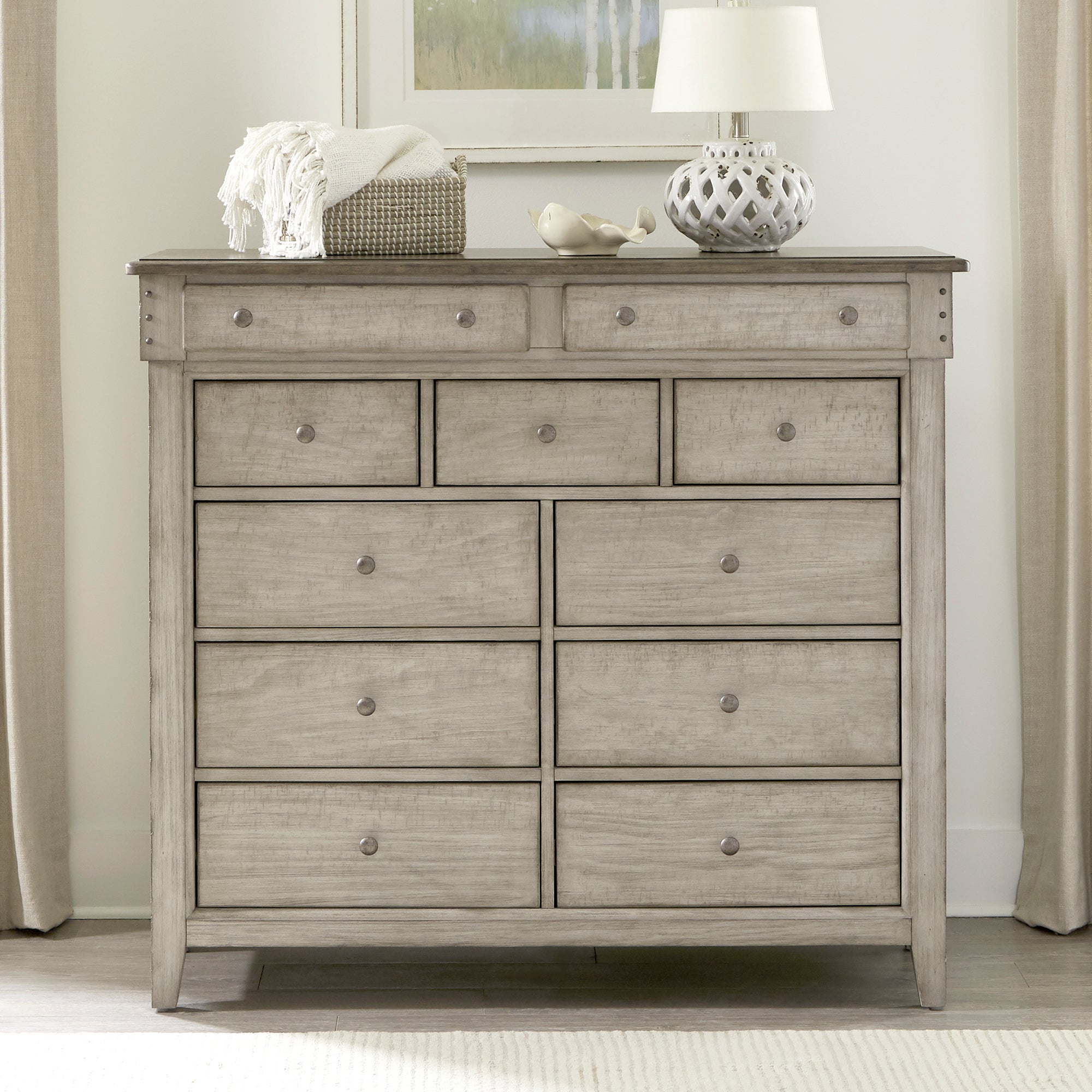 Liberty Furniture 457-BR32 11 Drawer Chesser